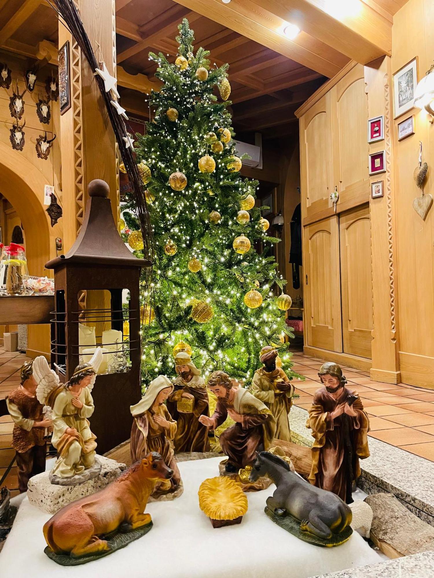 Villaggio Aquila Hotel 3*